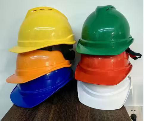 矿用劳保产品系列 全链防护 守护矿山安全底线：安全帽